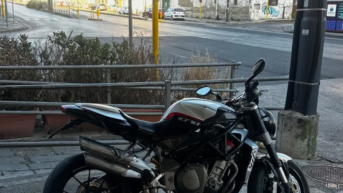 MV Agusta Brutale 1078 RR  (8)