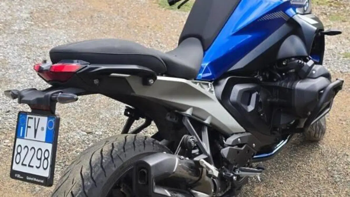 Bmw R 1300 R (2026 - 27)  (2)