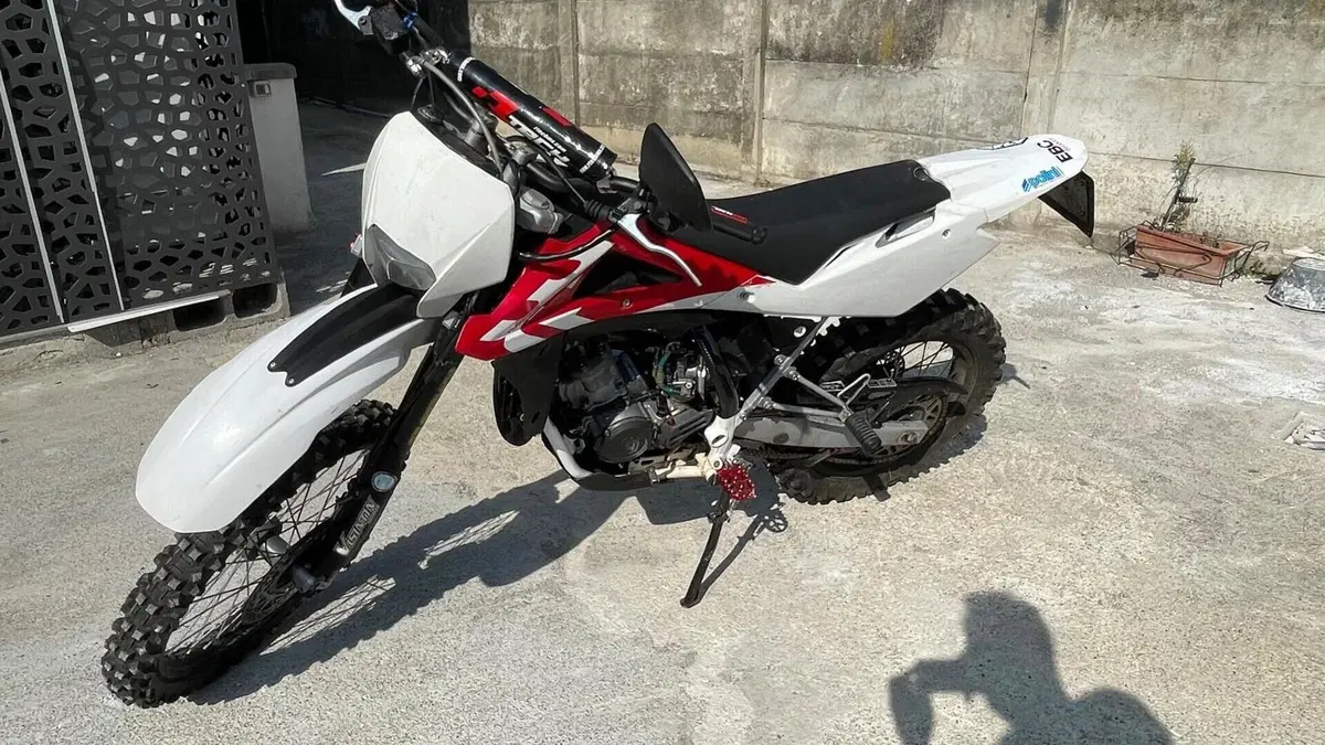 Husqvarna WRE 125 (2010 - 13)  (4)