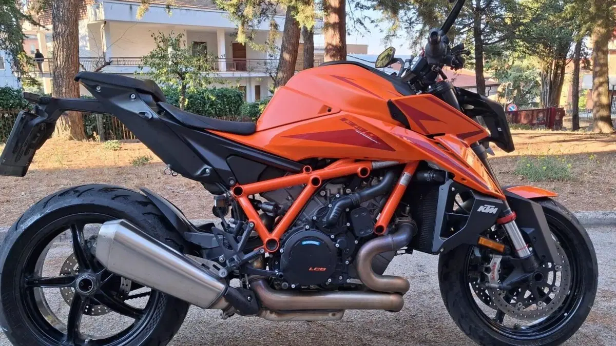 KTM 1390 Super Duke R (2024 - 26) 