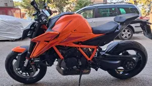 KTM 1390 Super Duke R (2024 - 26)  (2)