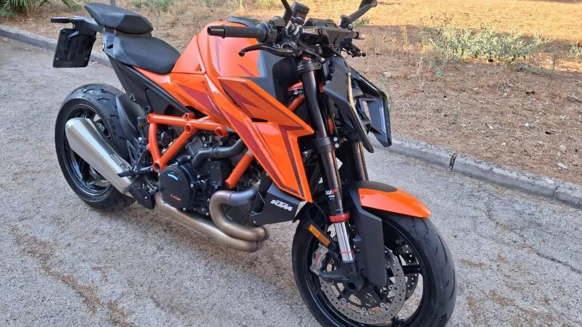 KTM 1390 Super Duke R (2024 - 26)  (3)