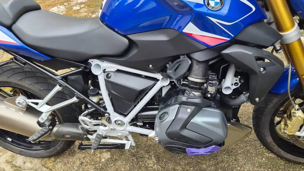 Bmw R 1250 R (2021 - 25)  (5)