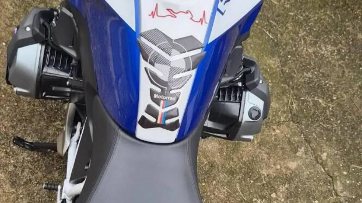 Bmw R 1250 R (2021 - 25)  (6)