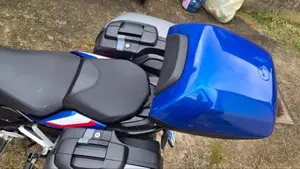 Bmw R 1250 R (2021 - 25)  (7)