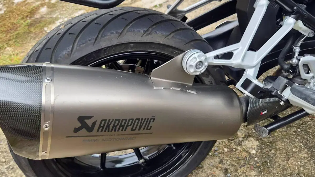 Bmw R 1250 R (2021 - 25)  (8)