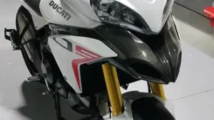 Ducati Multistrada 1200 ABS (2010 - 12) 