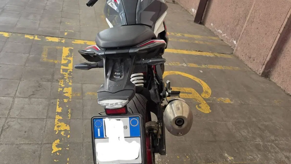Bmw G 310 R (2021 - 25)  (5)