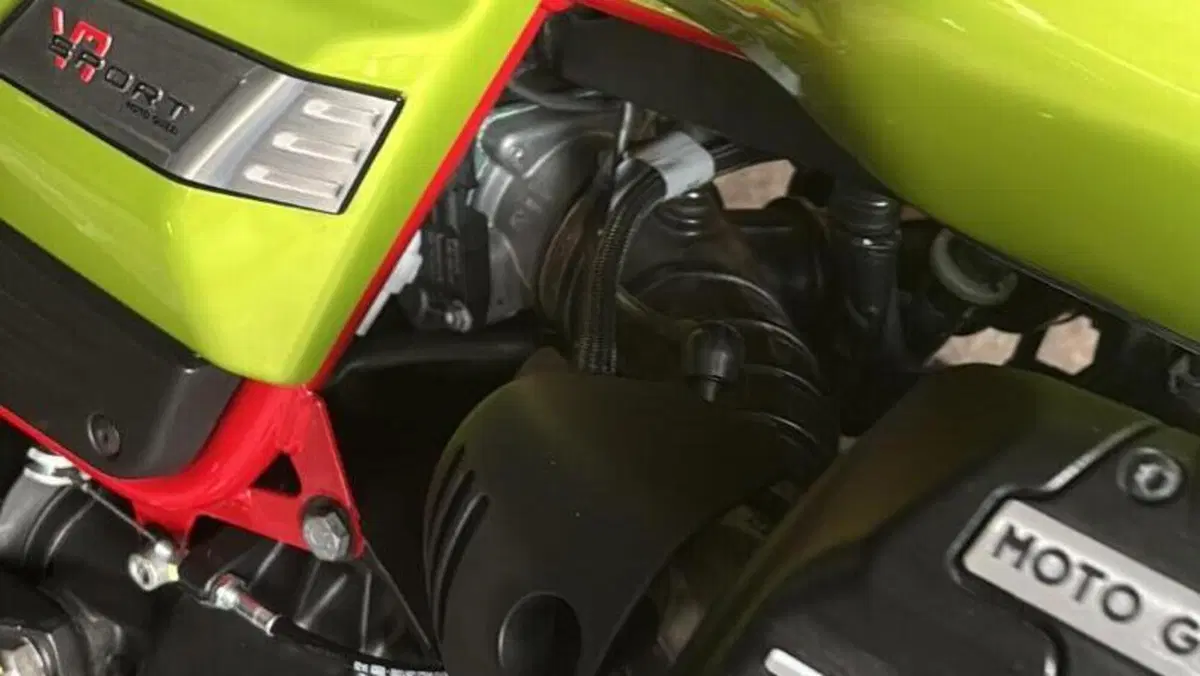 Moto Guzzi V7 Sport (2025 - 26)  (6)