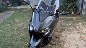 Yamaha T-Max 560 (2020 - 21)  (2)