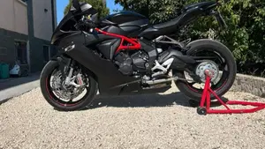 MV Agusta F3 800 EAS ABS (2017 - 20)  (2)