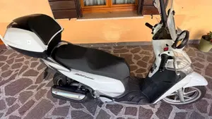 Honda SH 300 i (2011 - 14)  (3)