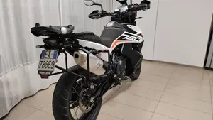 KTM 790 Adventure (2019 - 20)  (9)