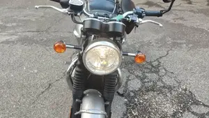 Triumph Bonneville T120 (2021 - 25)  (2)