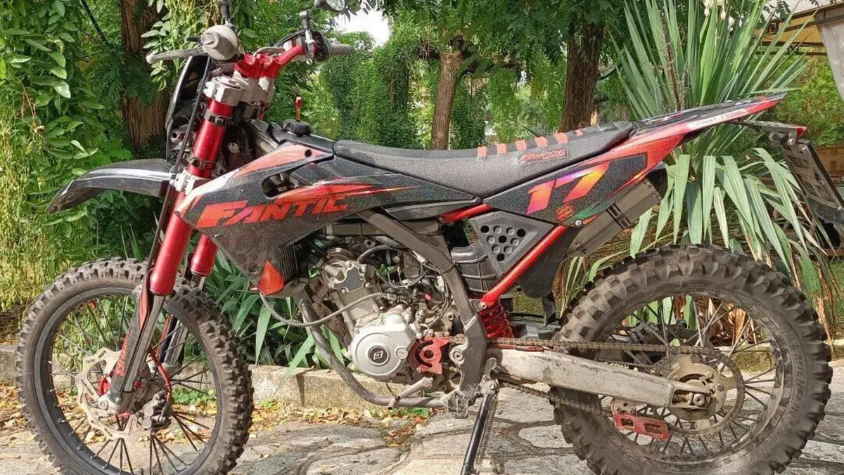 Fantic Motor Enduro 125 E Performance 4t (2017)  (2)