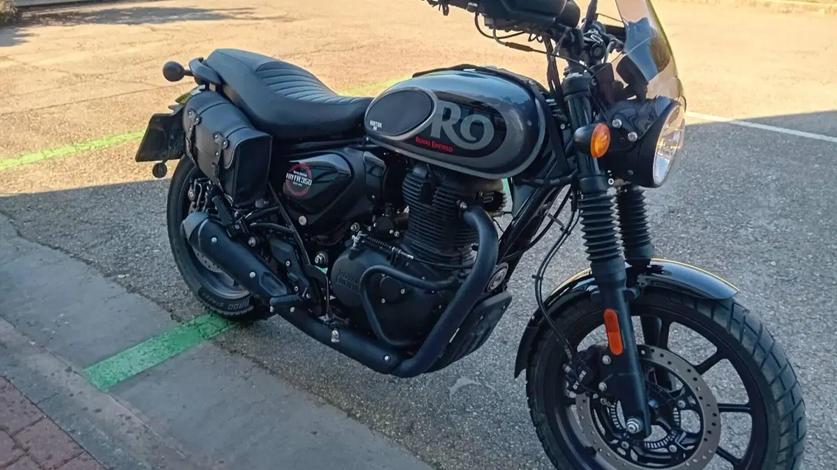 Royal Enfield HNTR 350 (2022 - 26)  (2)