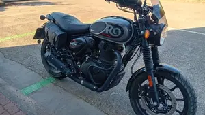 Royal Enfield HNTR 350 (2022 - 26)  (2)