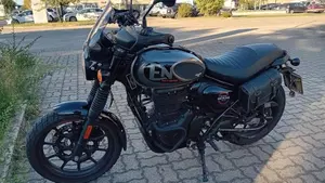 Royal Enfield HNTR 350 (2022 - 26)  (5)