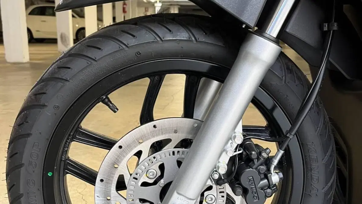 Kymco People 250 S  (4)