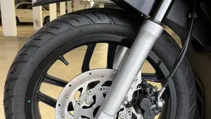 Kymco People 250 S  (4)