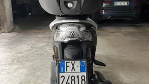 Kymco People 250 S  (6)