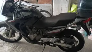 Honda Transalp XL 650V (2005 - 06)  (6)