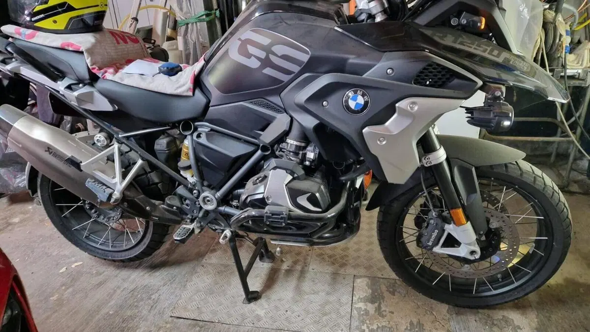 Bmw R 1250 GS Ultimate Edition (2023)  (8)