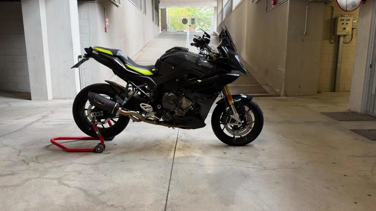 Bmw S 1000 XR (2017 - 19)  (4)