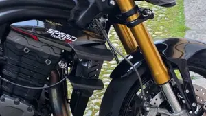 Triumph Speed Triple 1200 RS (2025 - 26)  (2)