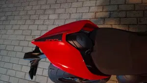 Ducati Streetfighter V4 1100 S (2021 - 22)  (3)