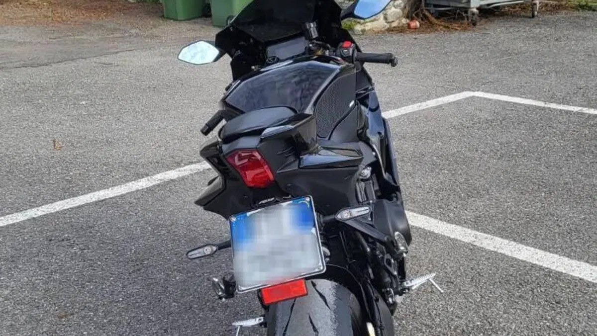Yamaha YZF R9 (2025 - 26)  (4)