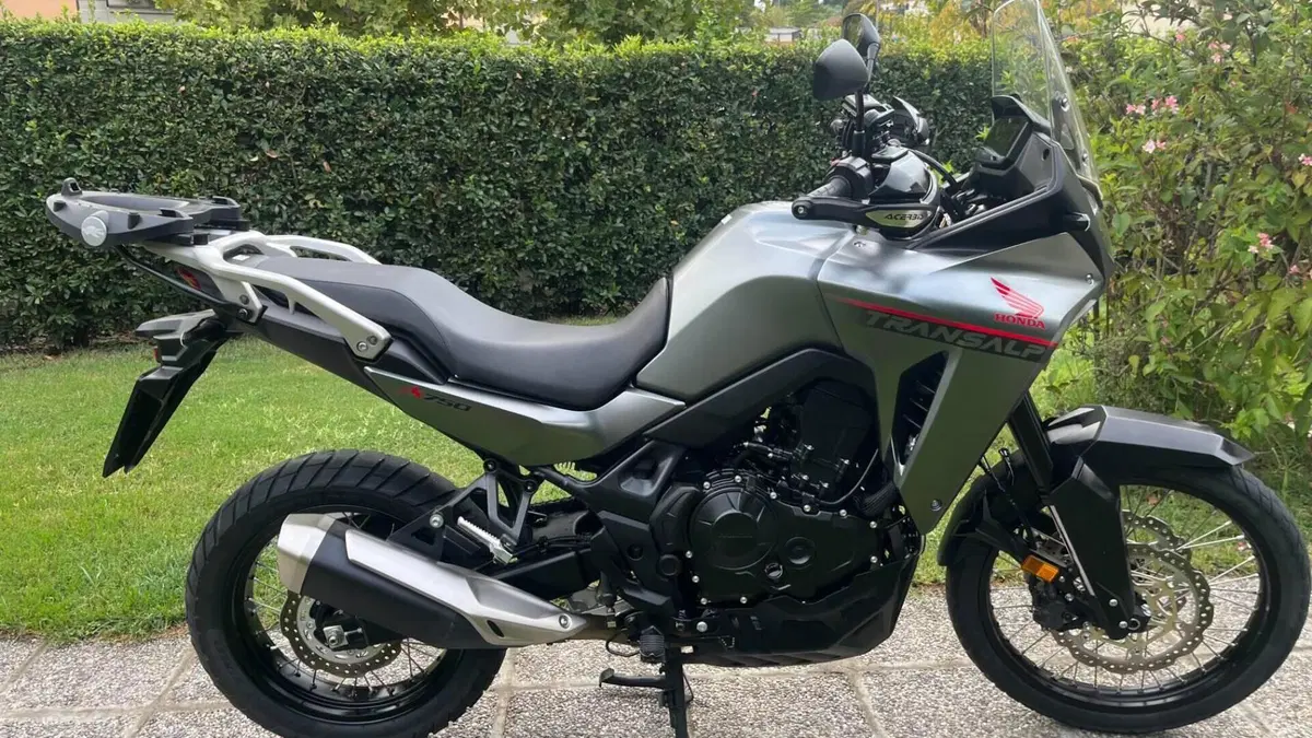 Honda Transalp XL750 (2023 - 24)  (3)