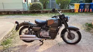 Moto Guzzi   (3)