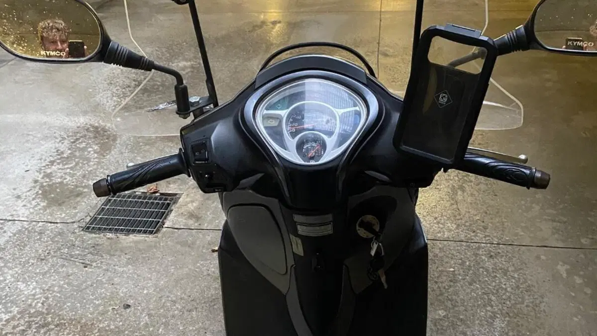 Kymco People 125i One (2016 - 20)  (4)