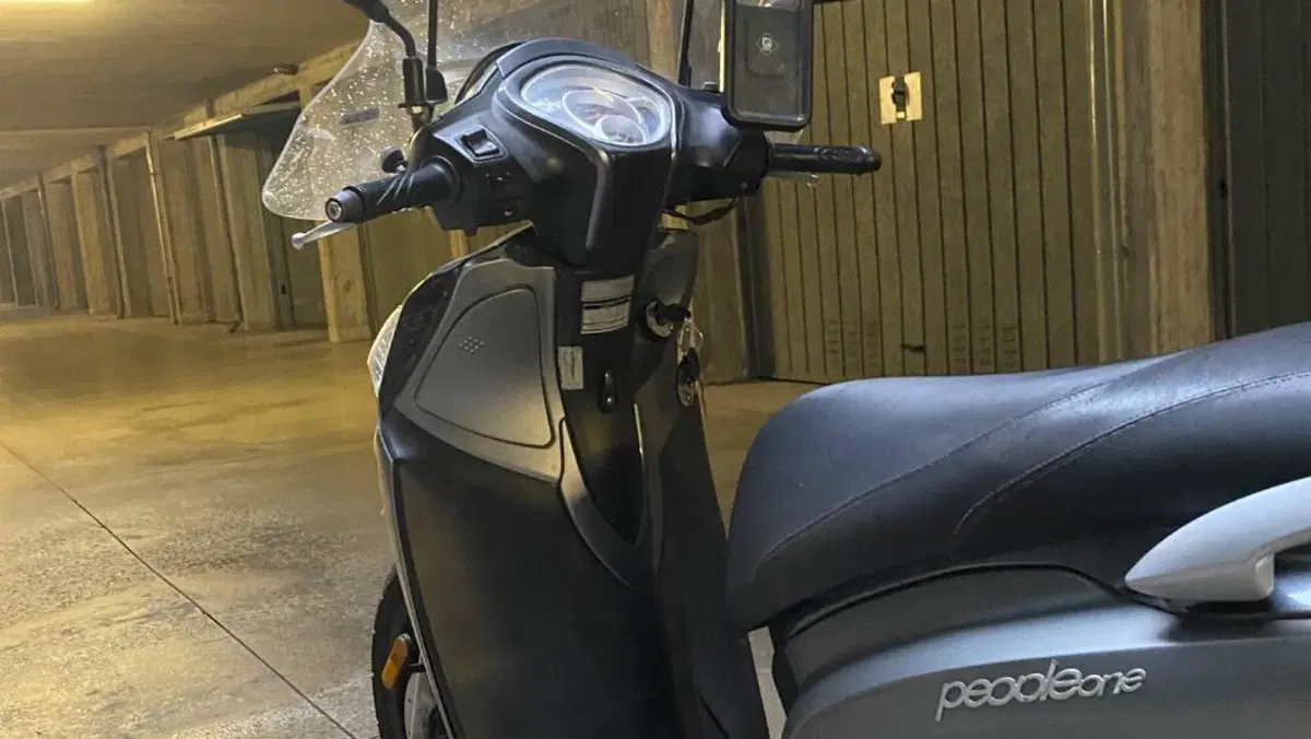 Kymco People 125i One (2016 - 20)  (6)