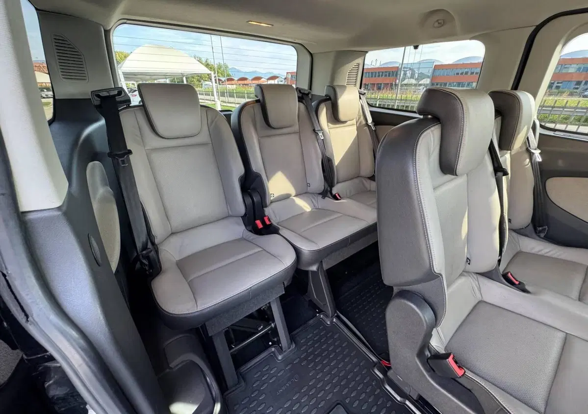 Ford Tourneo Custom 310 2.0 TDCi 170CV aut. PC Titanium (12)