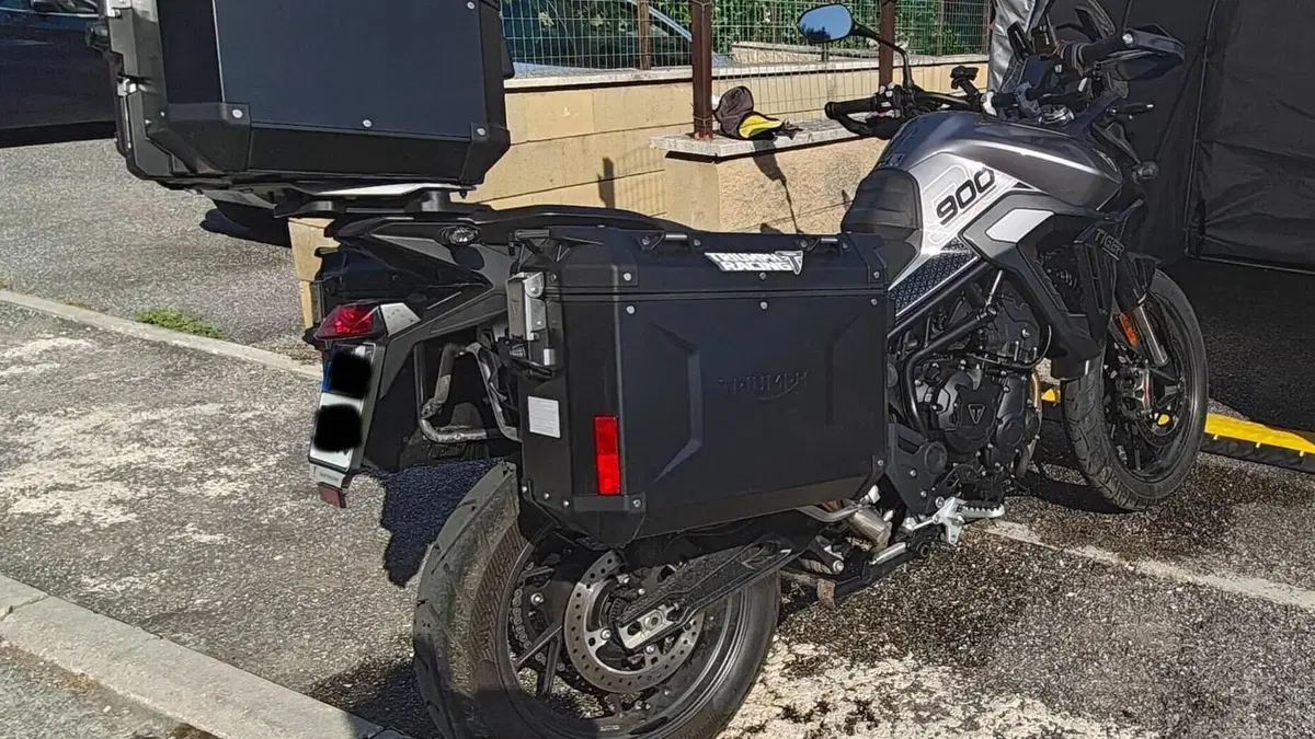 Triumph Tiger 900 GT Pro (2024 - 26)  (2)