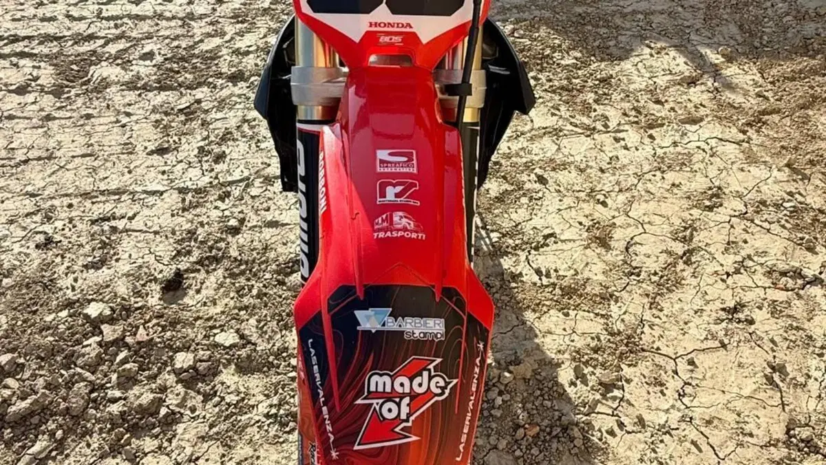 Honda CRF 450R (2024) 