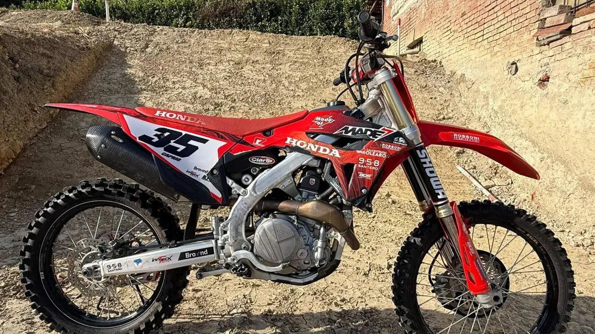 Honda CRF 450R (2024)  (2)