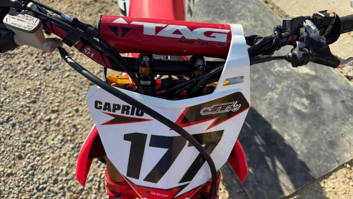 Honda CRF 450R (2020)  (3)