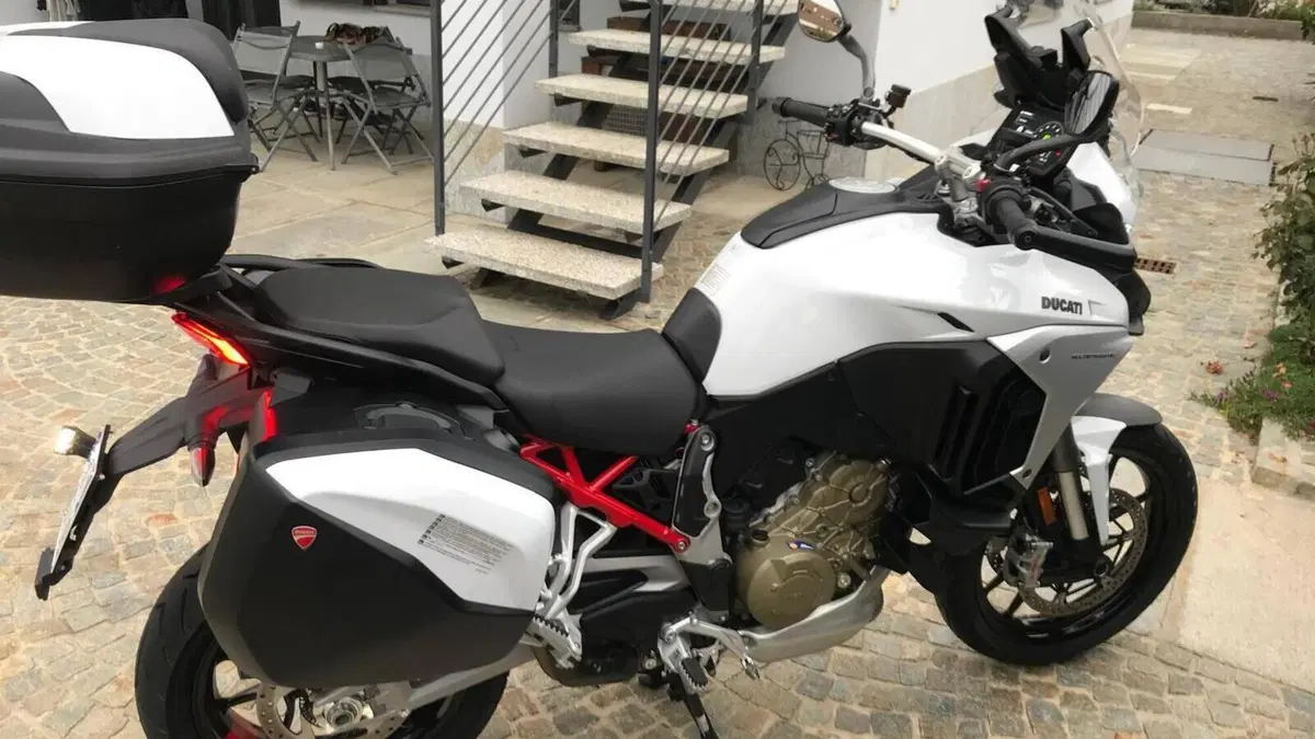Ducati Multistrada V4 (2021 - 24)  (3)