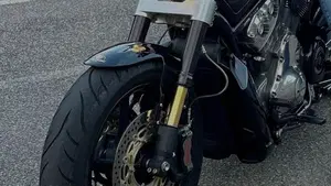Harley-Davidson 1250 V-Rod (2008 - 12) - VRSCAW  (3)