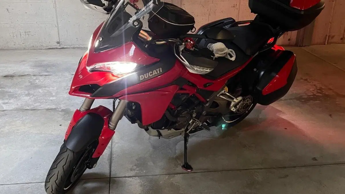 Ducati Multistrada 1200 S (2015 - 17)  (2)