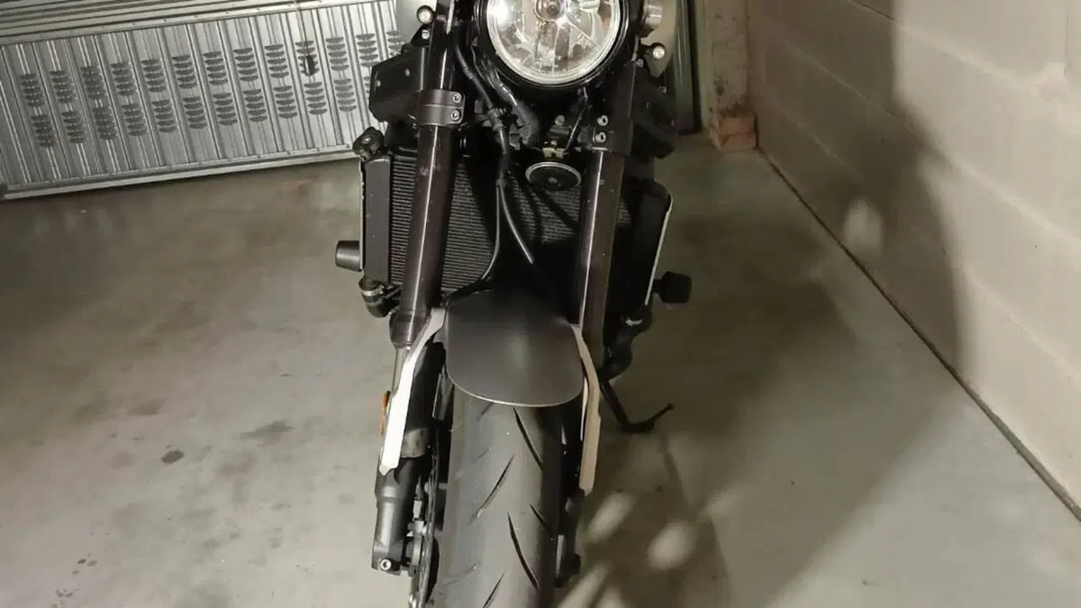Yamaha XSR 900 ABS (2016 - 20)  (5)