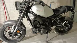 Yamaha XSR 900 ABS (2016 - 20)  (6)