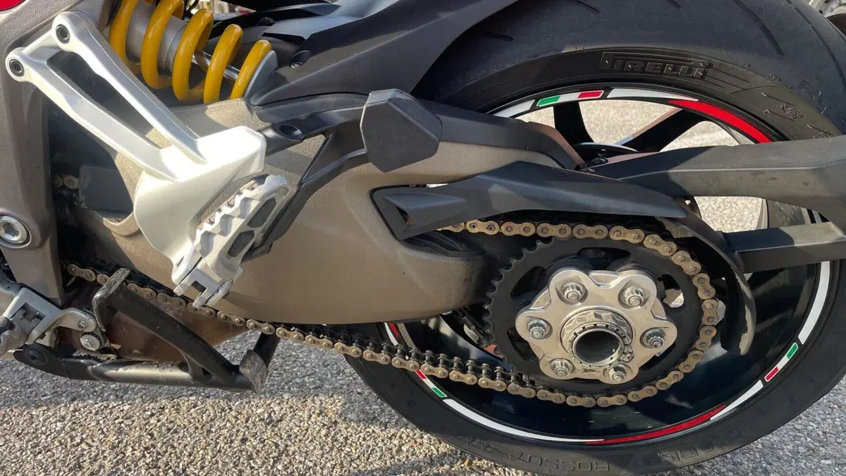 Ducati Multistrada 1200 S (2015 - 17)  (5)