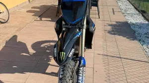 Yamaha YZ 250 F (2017)  (4)