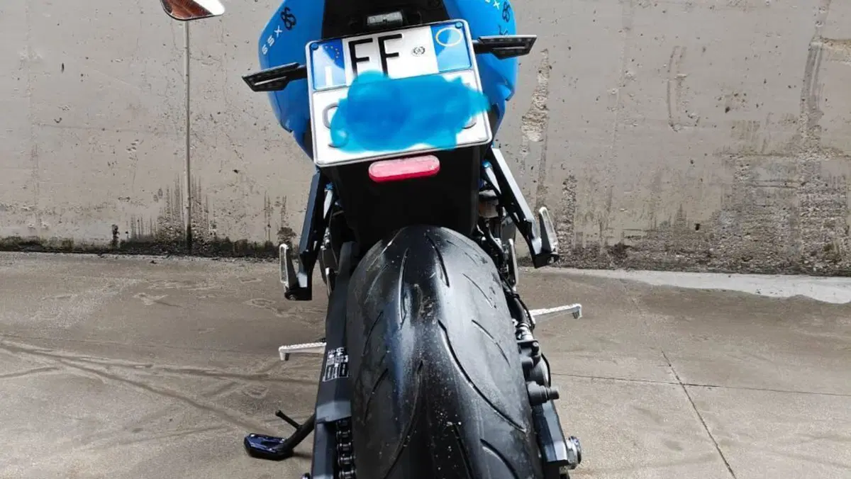 Suzuki GSX-8S (2023 - 24)  (5)