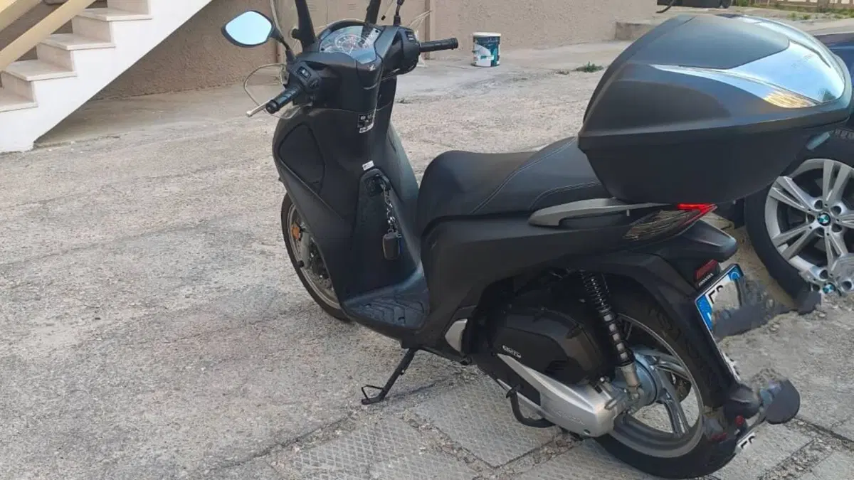 Honda SH 150i (2017 - 19)  (5)
