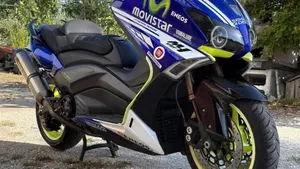 Yamaha T-Max 530 Black Max (2012 - 14)  (4)
